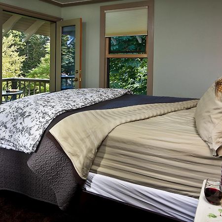 Old Parkdale Inn Bed And Breakfast Hood River Bagian luar foto